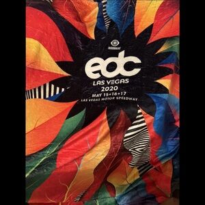RARE 2020 Insomniac EDC Electric Daisy Carnival Las Vegas Blanket 63x80in New